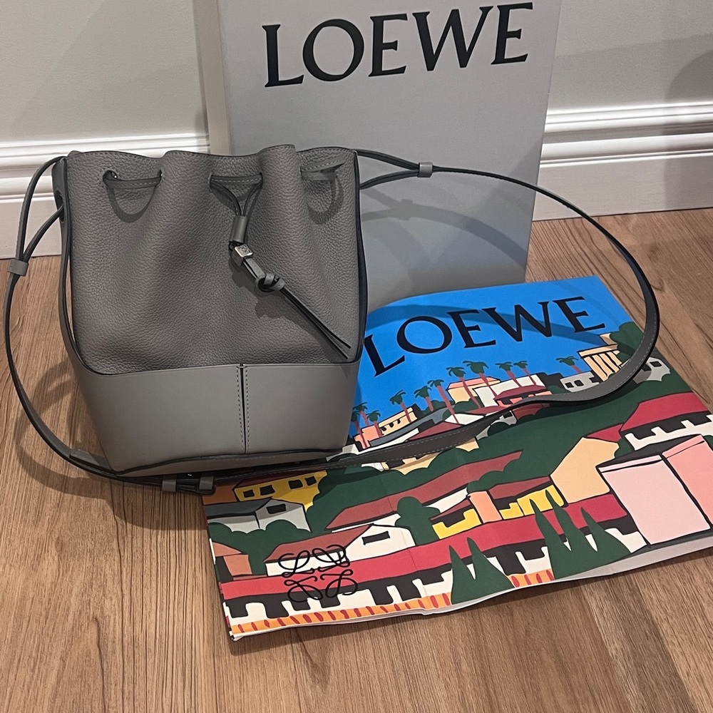 NIB Loewe Balloon small Size Gray Smoke Leather Bucket Shoulder Bag receipt
